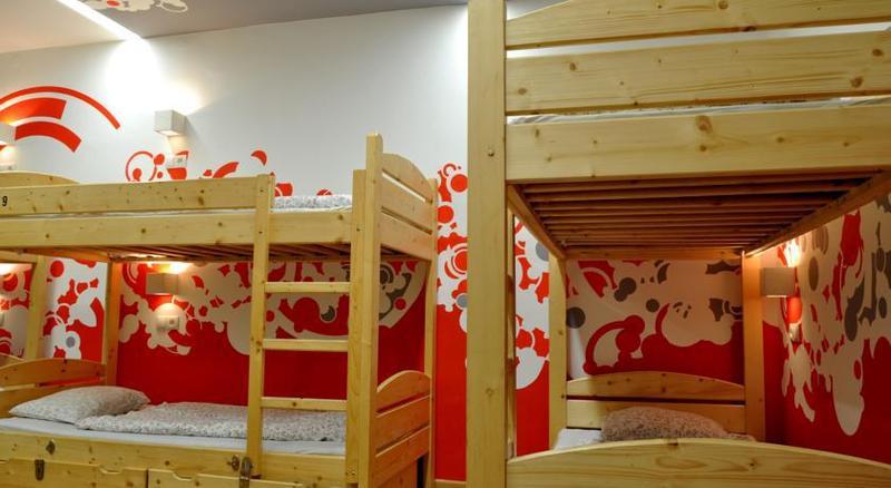 Greg&Tom Party Hostel Krasków Εξωτερικό φωτογραφία